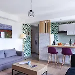 Apartment Bleu Rivage F3 Bord De L'allier - Parking Gratuit - 2 Etoiles Vichy