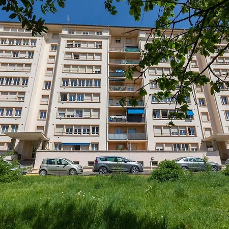 Les Rives De L Allier F3 Avec Parking Gratuit * Виши