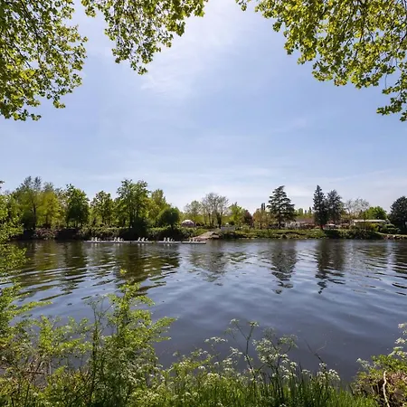 Bleu Rivage F3 Bord De L'allier - Parking Gratuit - 2 Etoiles