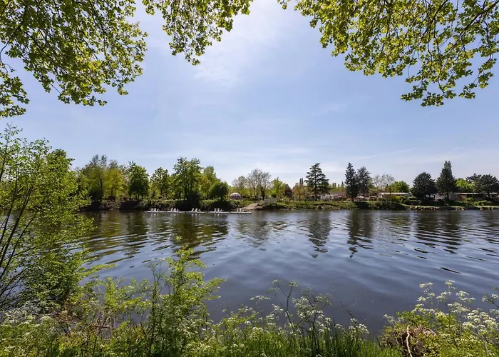 Bleu Rivage F3 Bord De L'allier - Parking Gratuit - 2 Etoiles