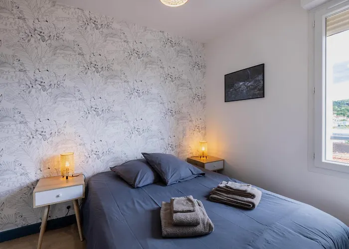 Bleu Rivage F3 Bord De L'allier - Parking Gratuit - 2 Etoiles Apartmán Vichy